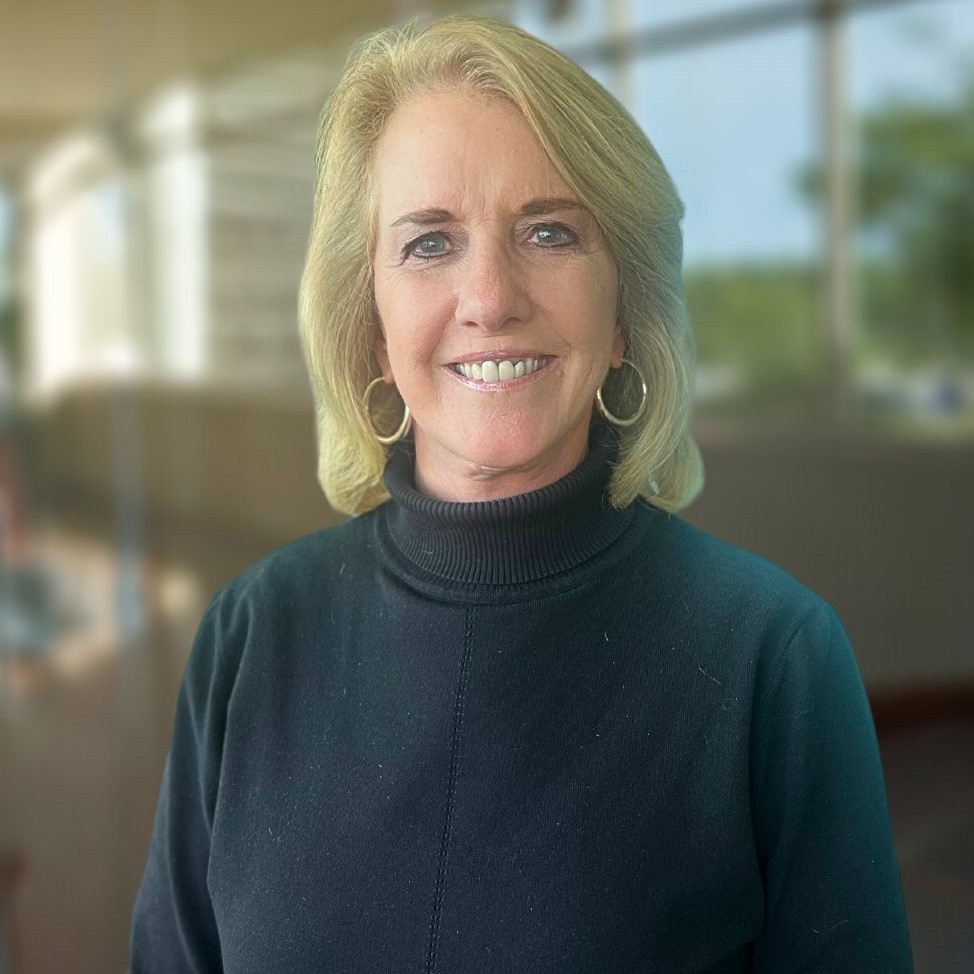 Bonnie for webv5 - 1 A portrait of Kerri Johnson smiling